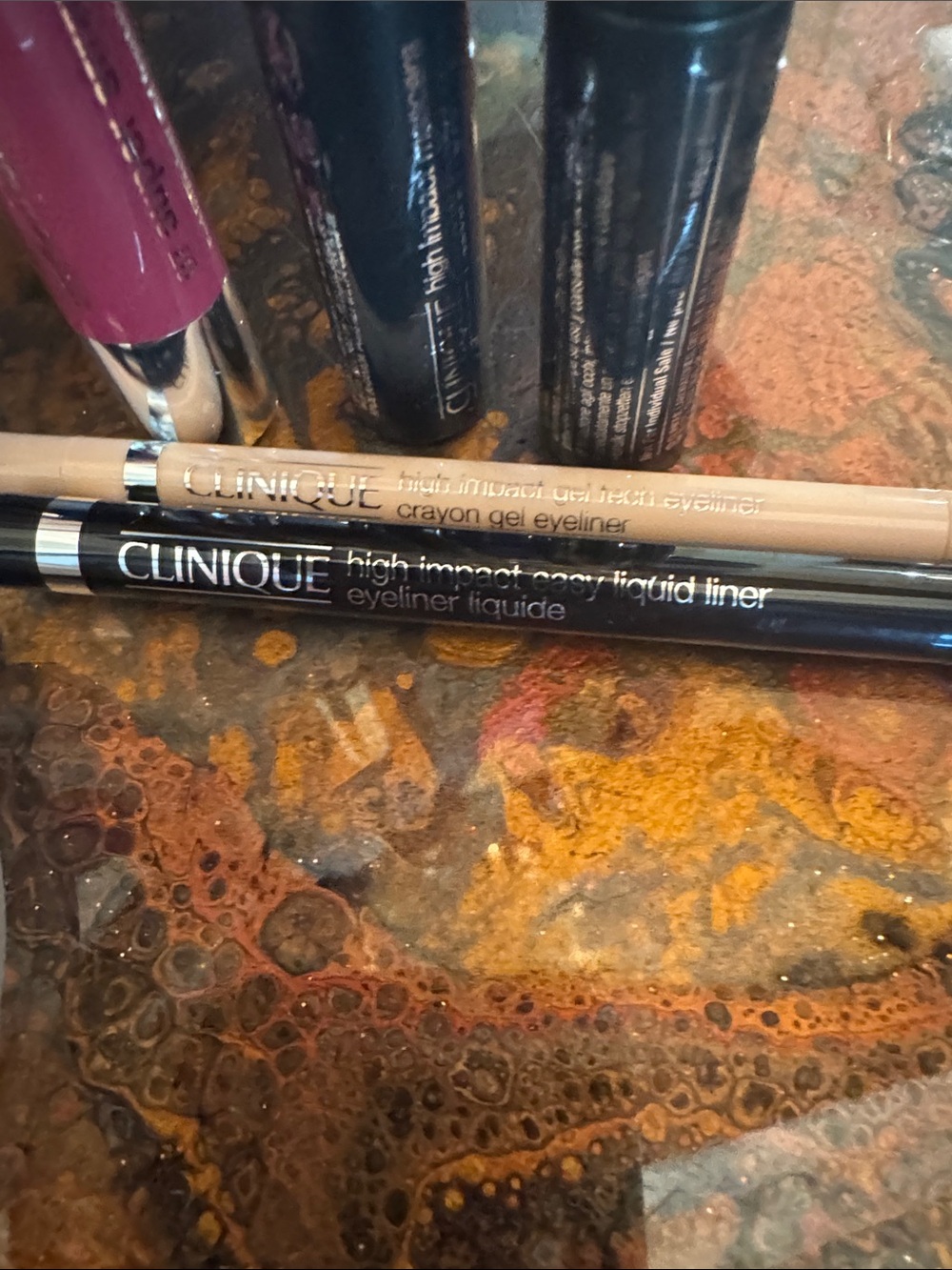 Clinique 11 Piece Makeup Set - Picture 5 of 12